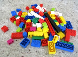 lego_pile_of_bricks