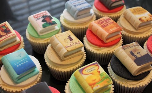 book cupcakes
